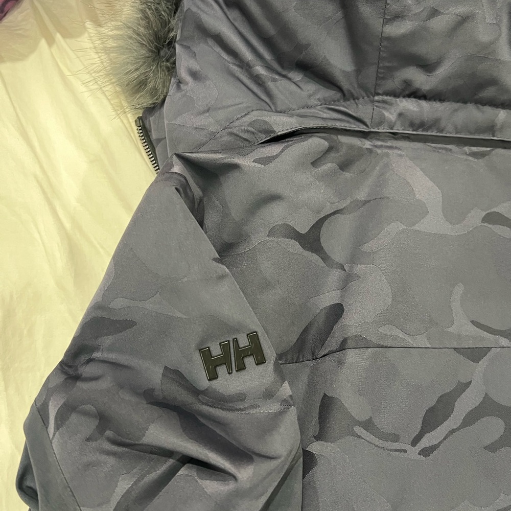 Helly Hansen Jacket - image 6